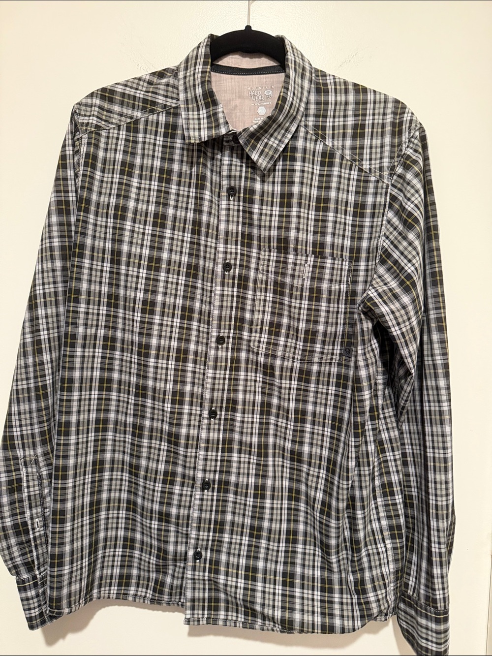 Mountain Hardwear Men's Black, Gray & White Plaid Button-Down Shirt